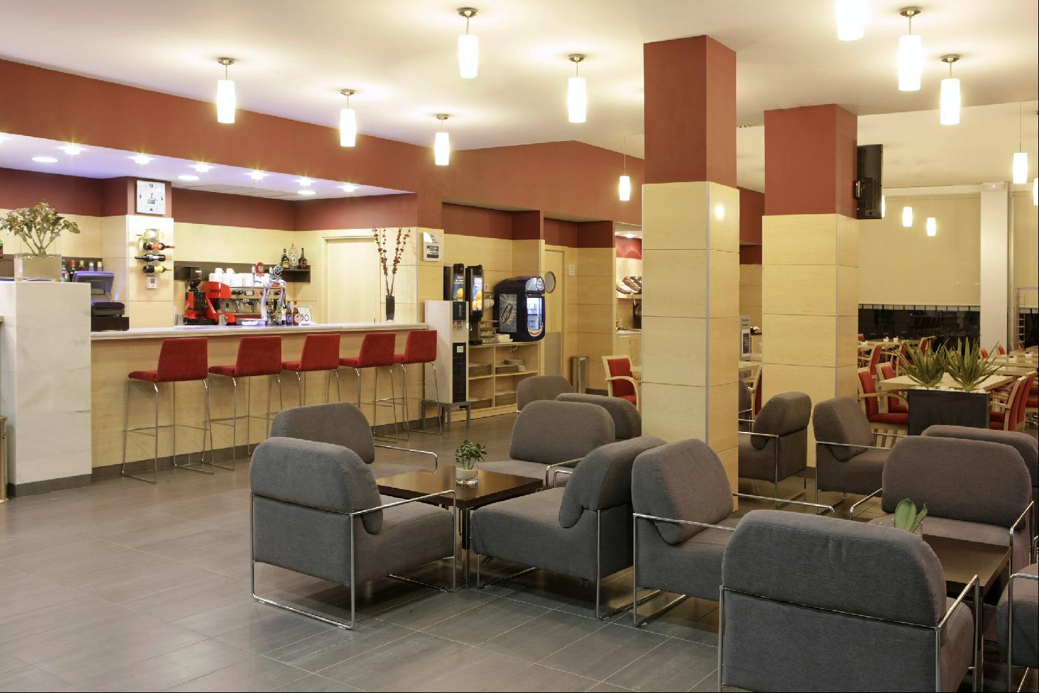 Holiday Inn Express Malaga Airport, An Ihg Hotel Интериор снимка